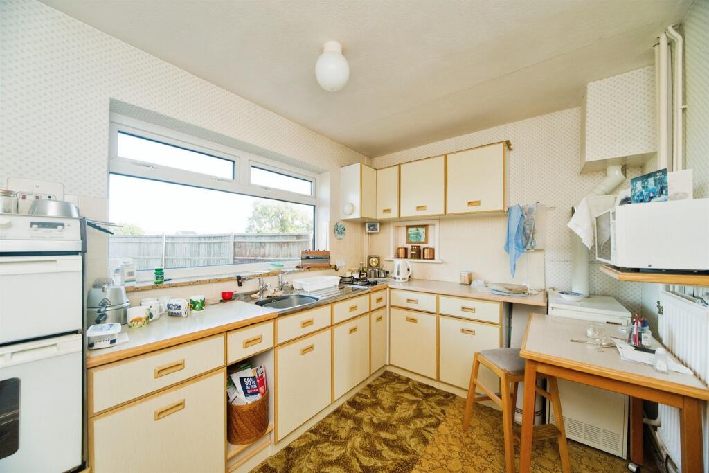 Additional image 14 of Astaire Avenue, Eastbourne