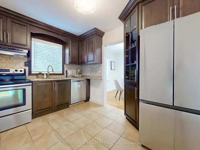 Additional image 6 of 511 Mcroberts Ave