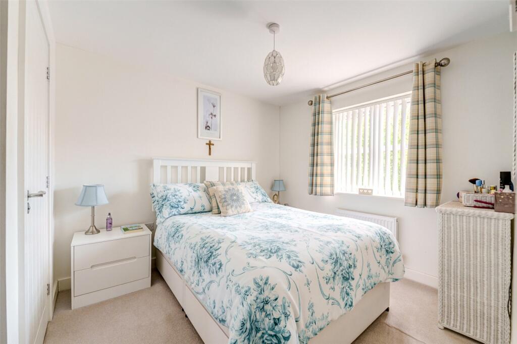 Additional image 9 of Nightingale Avenue, Goring-by-Sea, Worthing, West Sussex, BN12