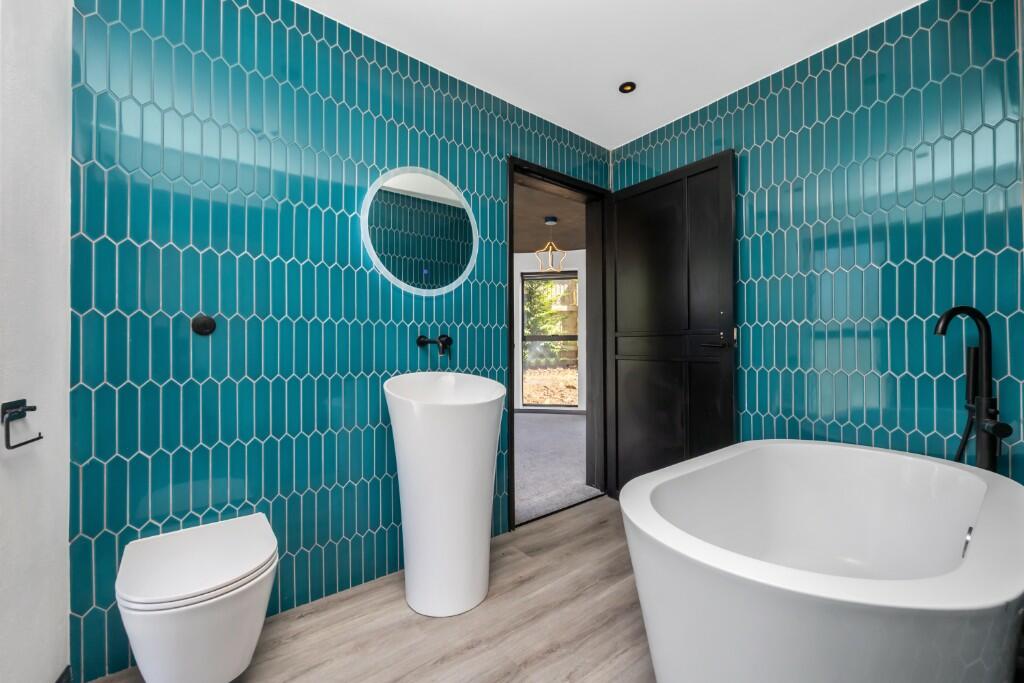 Additional image 12 of Woodland Drive, Hove, East Sussex, BN3