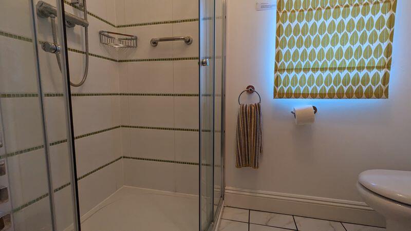 Additional image 35 of Woodyhyde Courtyard with Tennis Court and indoor Swimming Pool