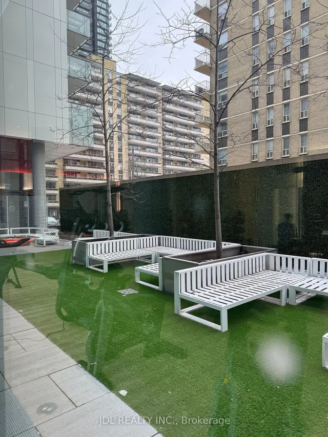 Additional image 34 of 185 Roehampton Ave Unit 1912