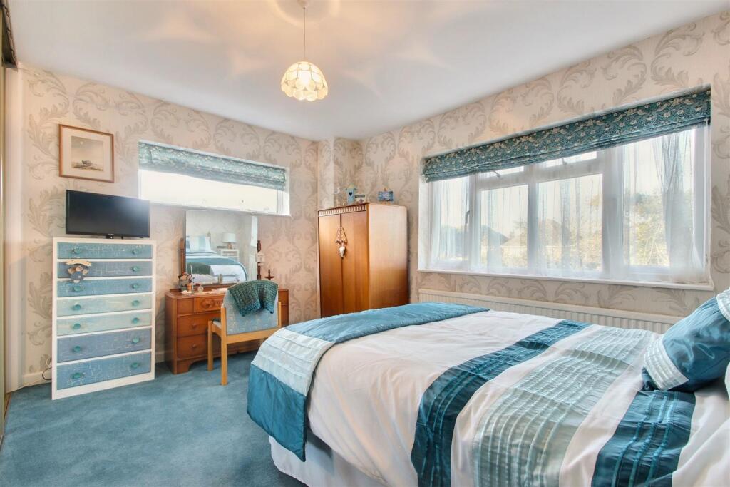 Additional image 8 of Arlington Avenue, Goring-By-Sea, Worthing