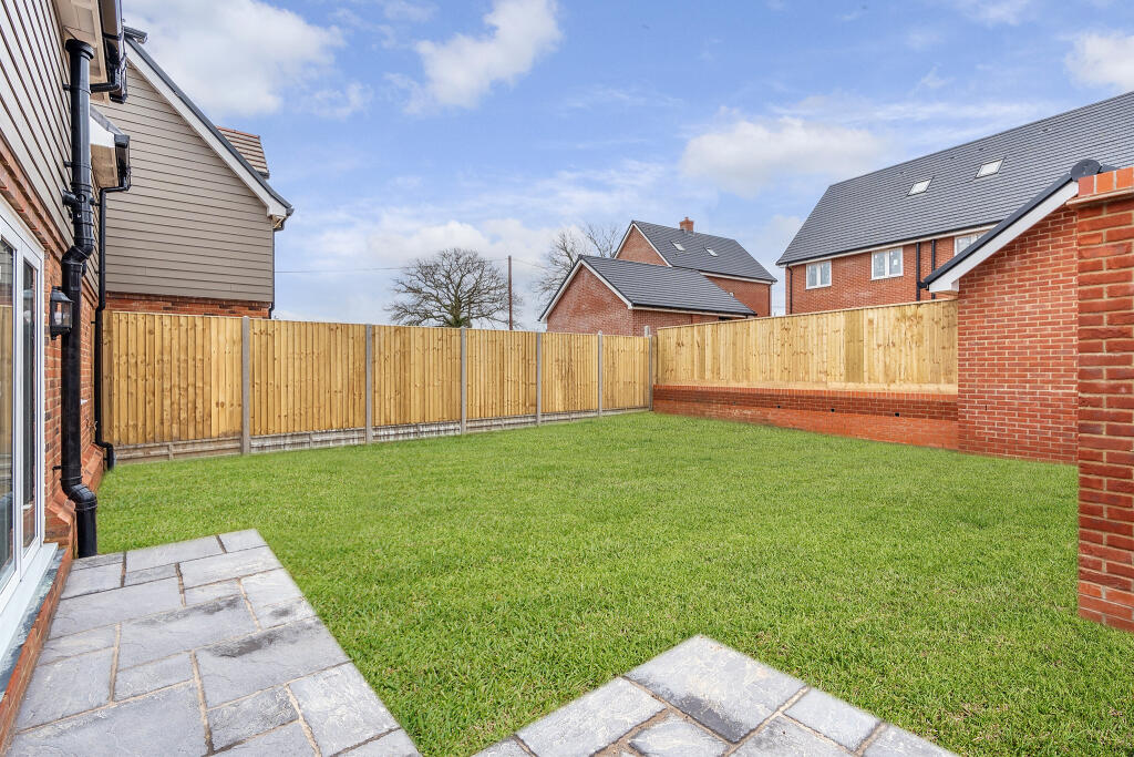 Additional image 17 of Edmondsham Road, Verwood