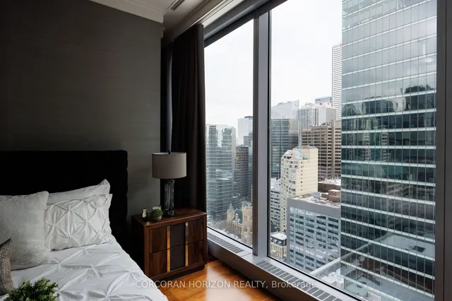 Additional image 26 of 183 Wellington St Unit 2403