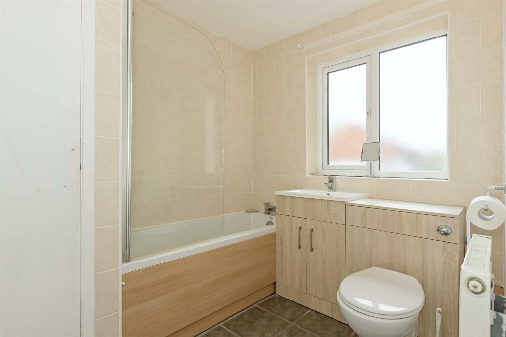 Additional image 7 of Lewis Court, Worthing, BN13 3RJ