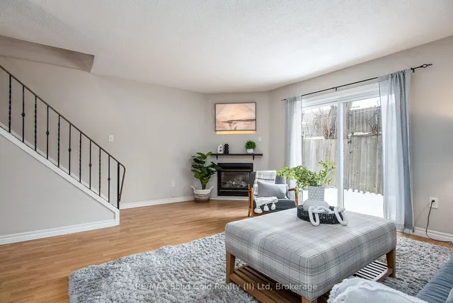 Additional image 11 of 162 Jansen Ave Unit 21