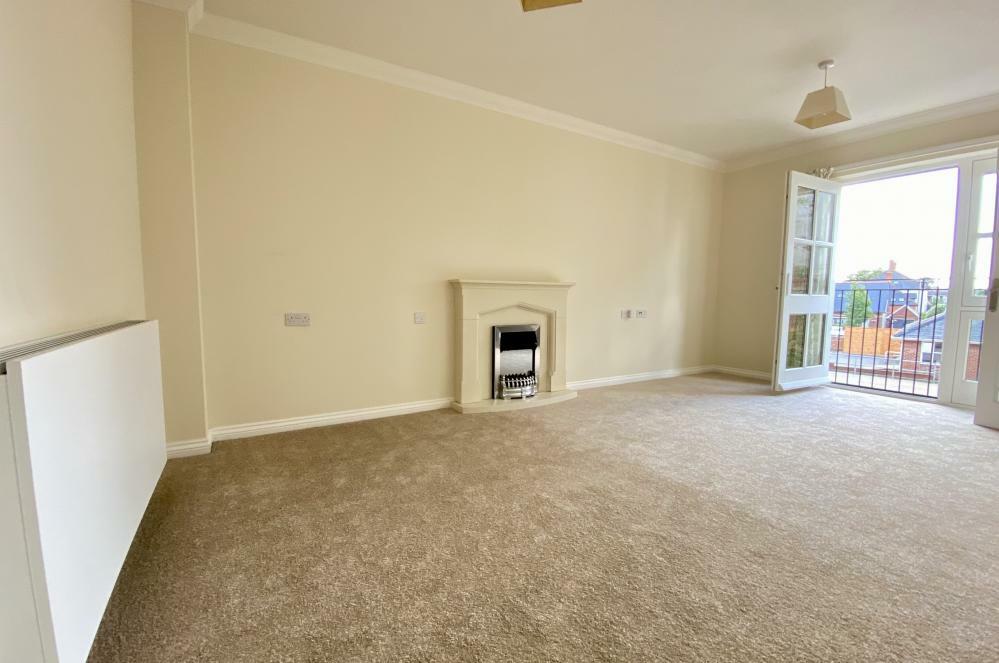 Additional image 3 of King Edgar Lodge, Ringwood, BH24 1DH