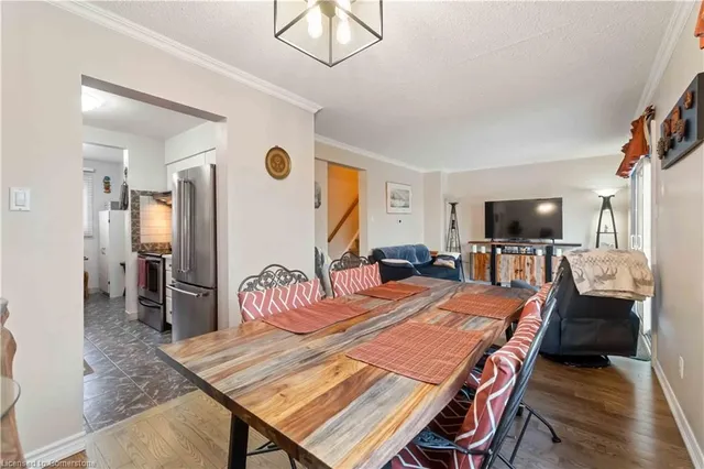 Additional image 10 of 201 Queen Victoria Dr Unit 137