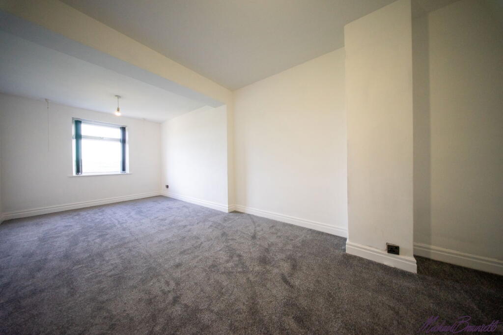 Additional image 13 of Hunsworth Lane, Cleckheaton, BD19 4DT