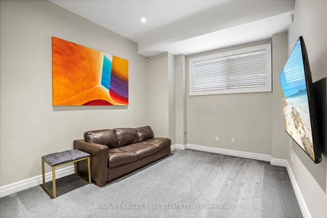 Additional image 32 of 340A Glengarry Ave