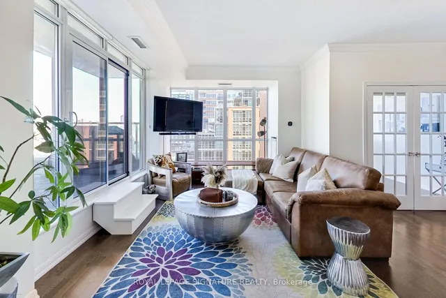 Additional image 8 of 75 East Liberty St Unit 1616