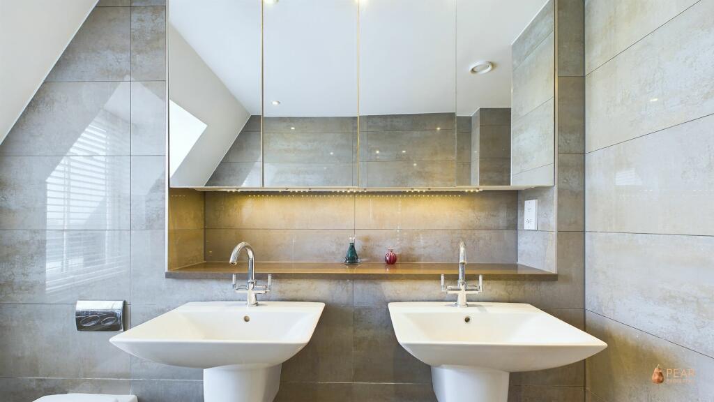 Additional image 15 of Marine Parade, Worthing, BN11