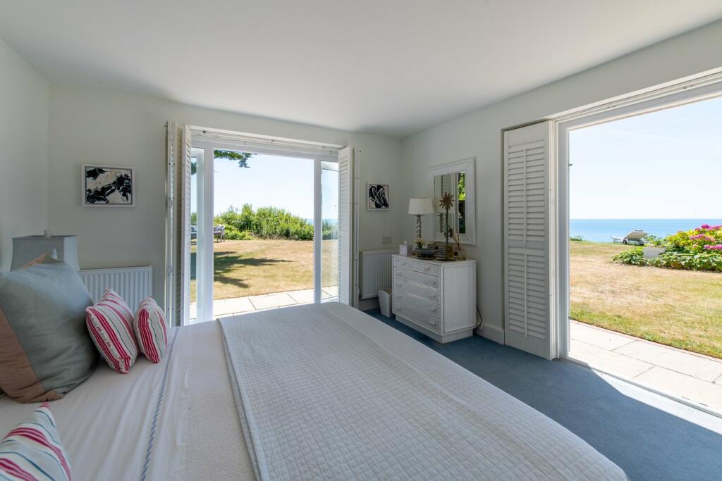 Additional image 11 of Rothesay Drive, Highcliffe, Christchurch, BH23