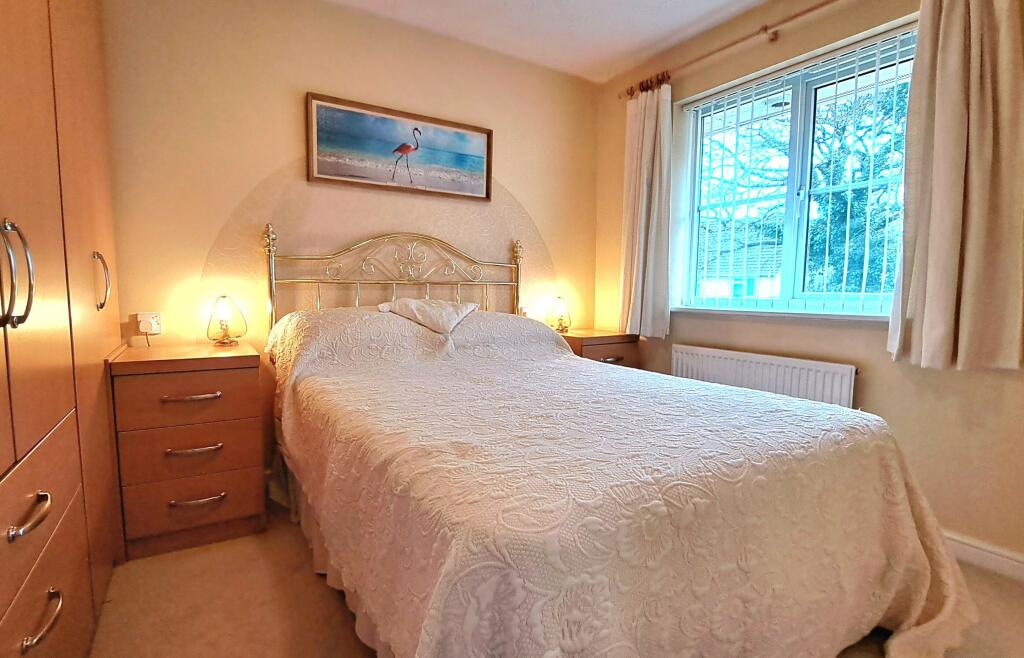 Additional image 8 of New Milton