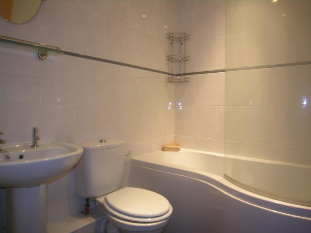 Additional image 6 of 2 bedroom First Floor Flat in Talbot Woods