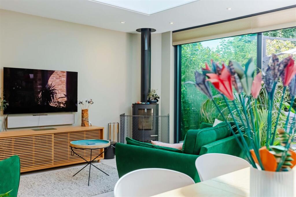 Additional image 31 of Ryecroft Gardens, Goring-By-Sea, Worthing