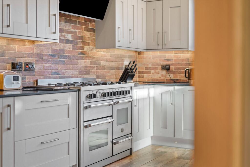 Additional image 14 of Highfield Road, West Moors, Ferndown, Dorset, BH22