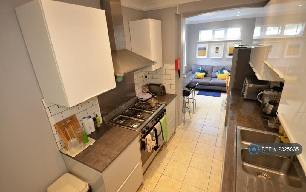 Additional image 6 of Wroxham Road, Poole, BH12