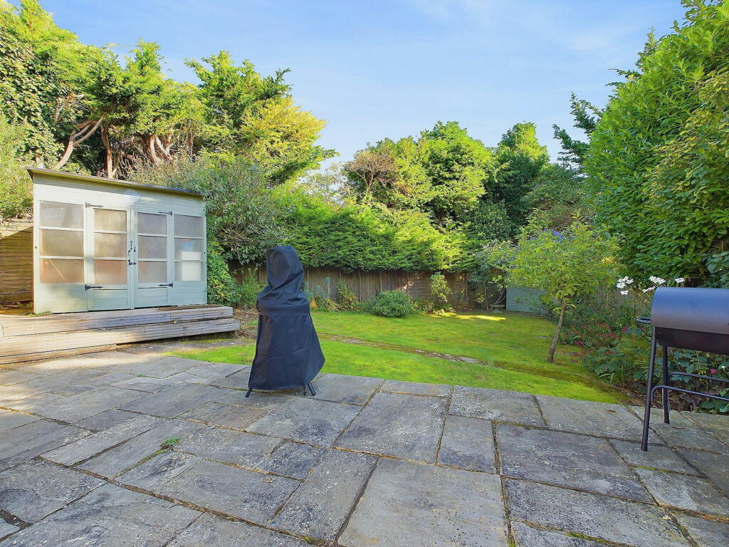 Additional image 19 of Edward Close, Hove, BN3 6WJ