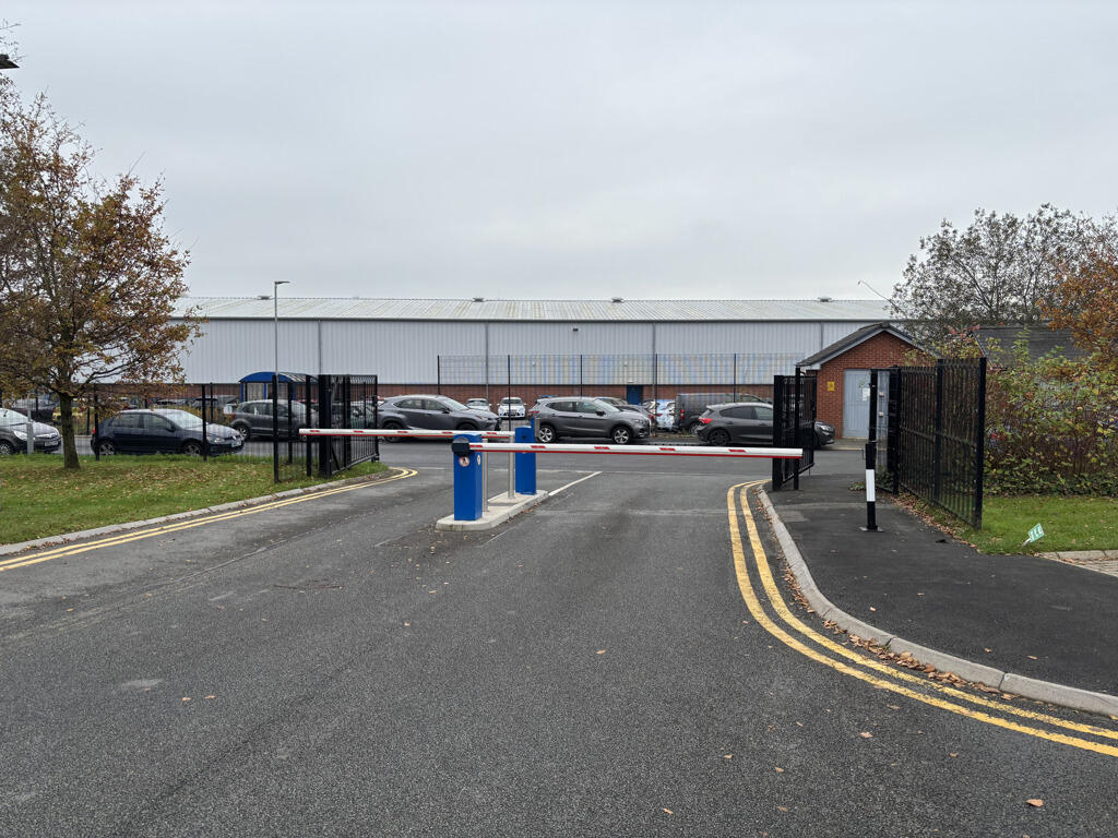 Additional image 6 of Unit B, Lostock Office Park, Lynstock Way, Lostock, Bolton, Lancashire, BL6 4SG