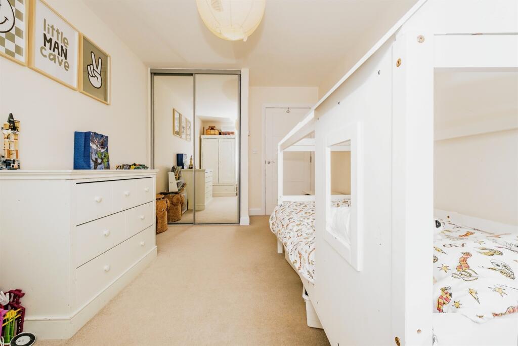 Additional image 14 of South Street, Lancing