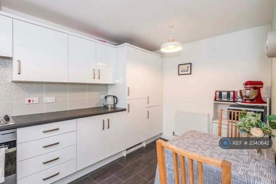 Additional image 8 of Woodend Drive, Shipley, BD18