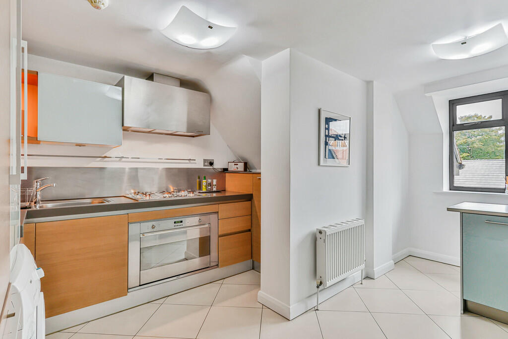 Additional image 4 of Aspects, 1  Wyndham Road, Lower Parkstone