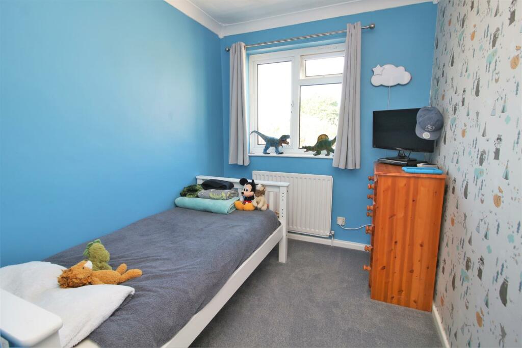 Additional image 11 of Willowdene Close, New Milton, Hampshire, BH25