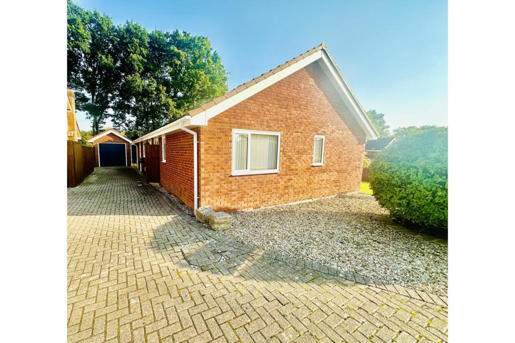 Additional image 3 of Noon Hill Drive, Verwood, BH31