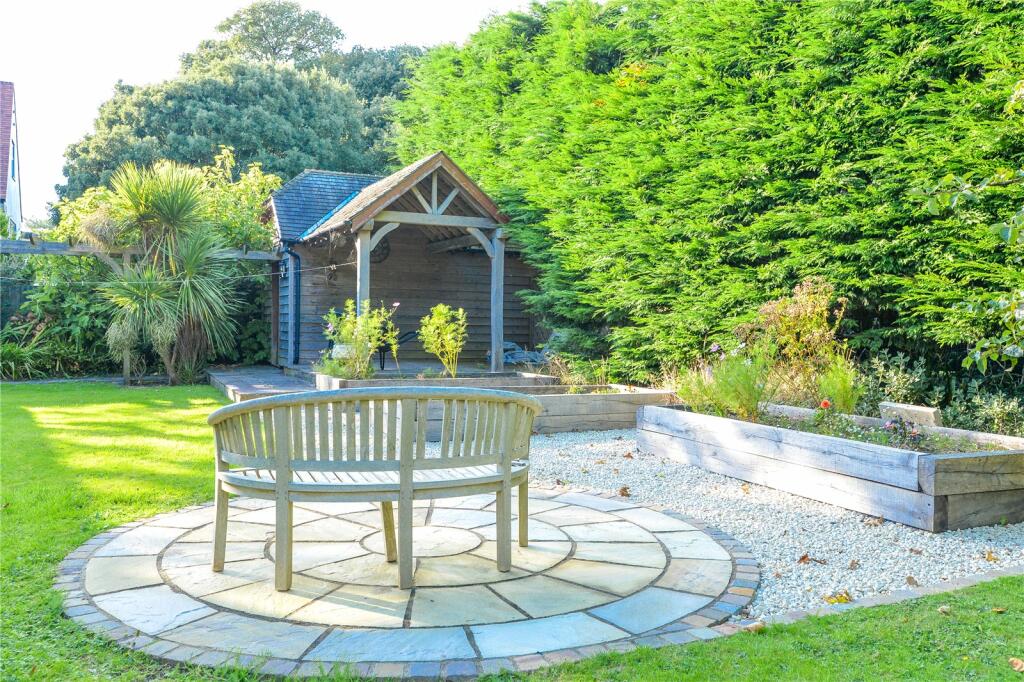 Additional image 14 of Barton Common Road, Barton On Sea, New Milton, Hampshire, BH25