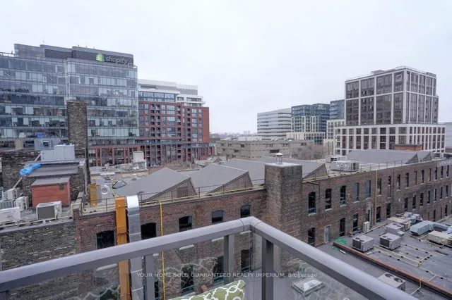 Additional image 24 of 560 King St Unit 823