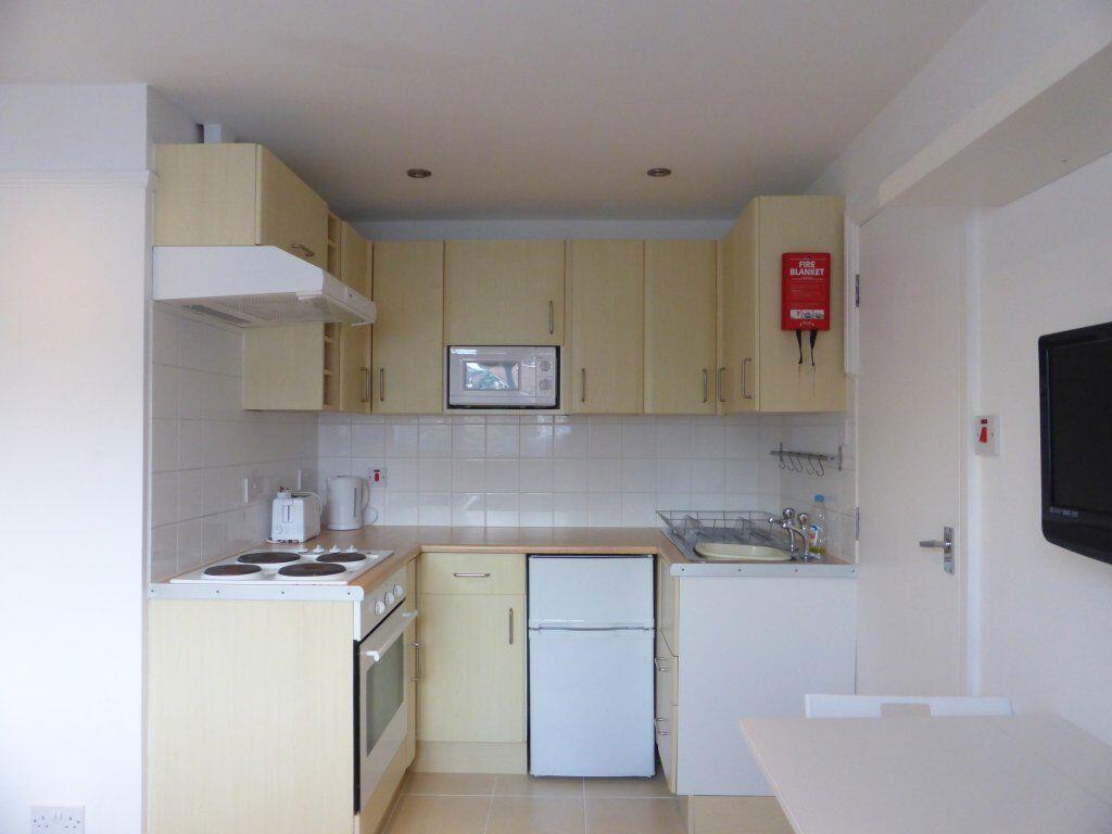 Additional image 6 of Hawkhurst Road - P1021