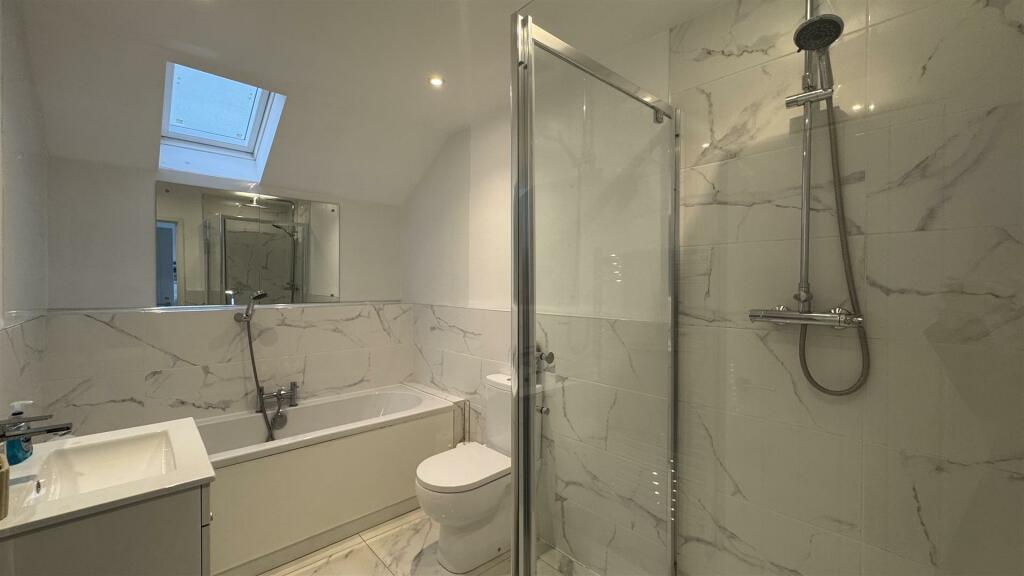 Additional image 15 of Sherwood Avenue, Whitecliff