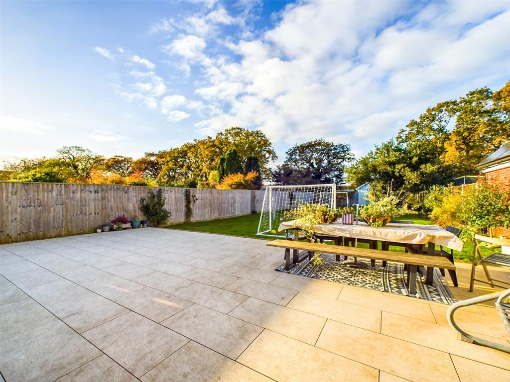 Additional image 12 of Walcott Avenue, Christchurch, Dorset, BH23