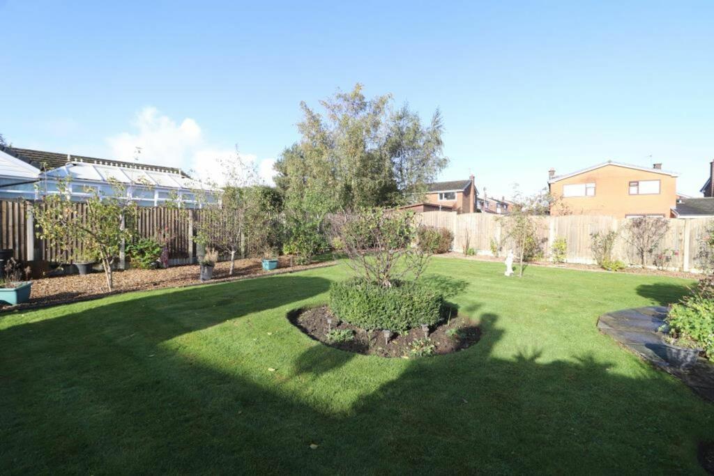 Additional image 28 of 10 Adlington Close, Lowercroft, Bury BL8 2HS