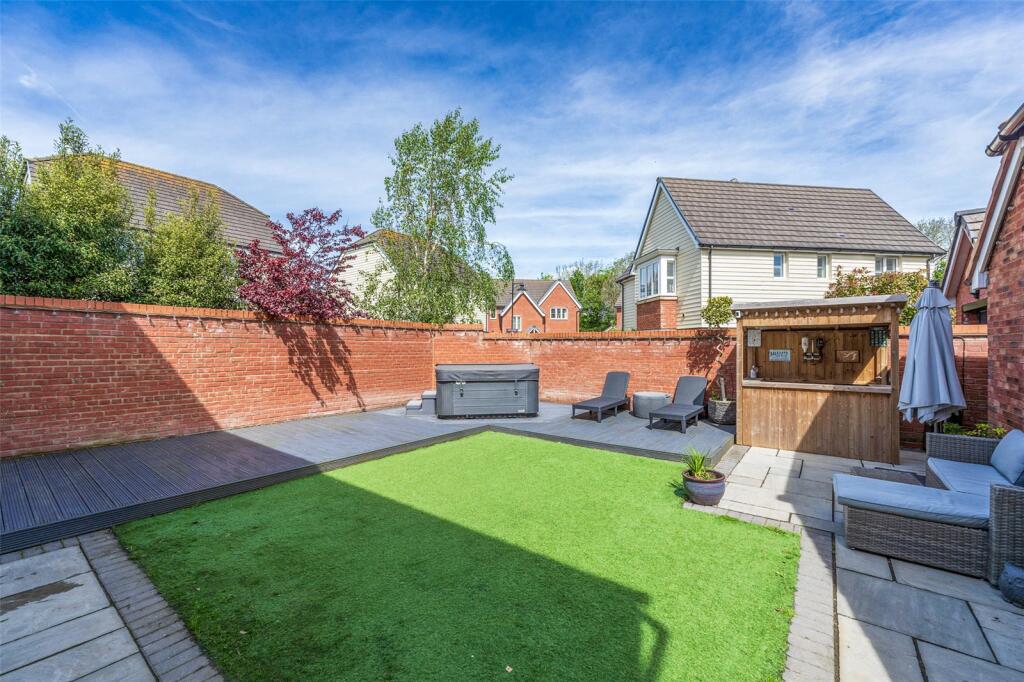 Additional image 18 of Skylark Rise, Goring-by-Sea, Worthing, West Sussex, BN12