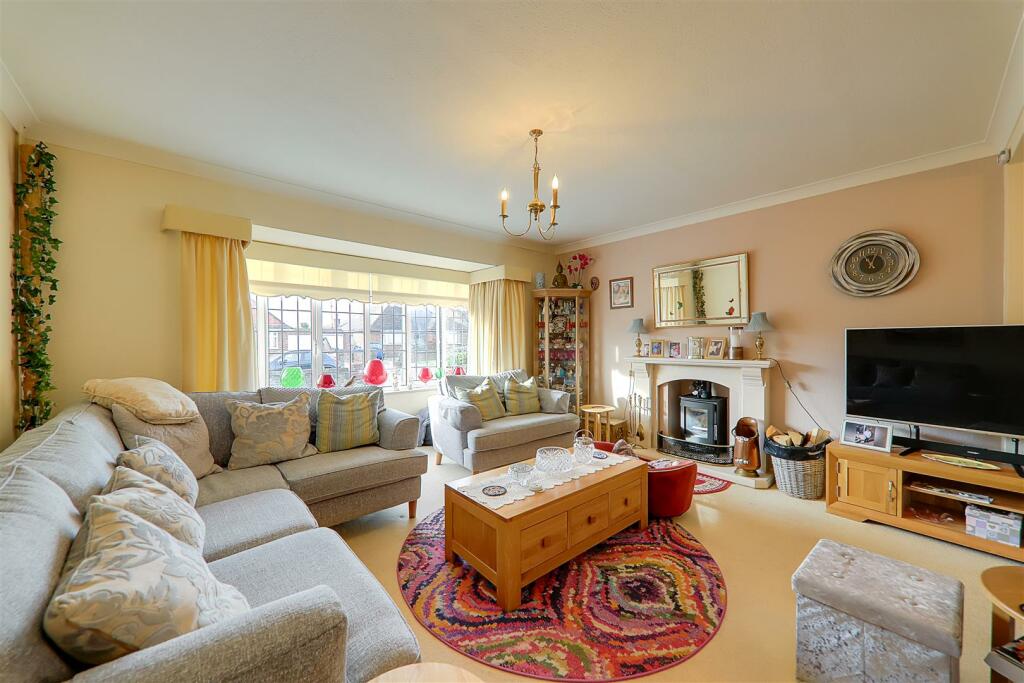 Additional image 4 of Fairview Avenue, Goring-by-sea, Worthing