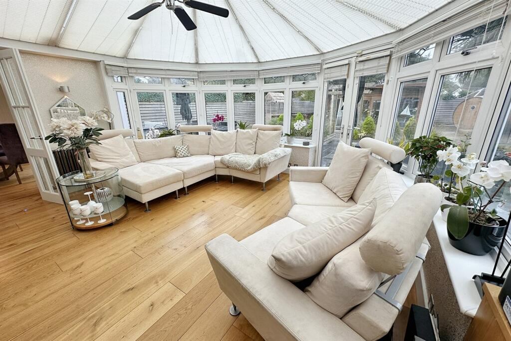 Additional image 14 of Golf Links Road