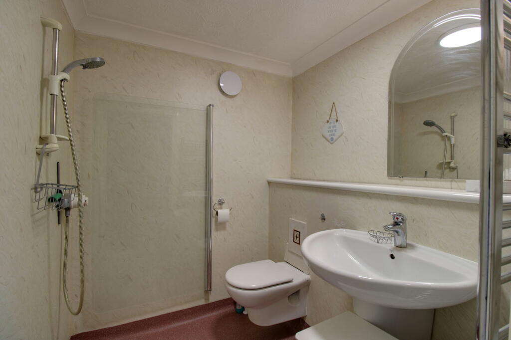 Additional image 7 of Diamond Waters, Lancing, BN15