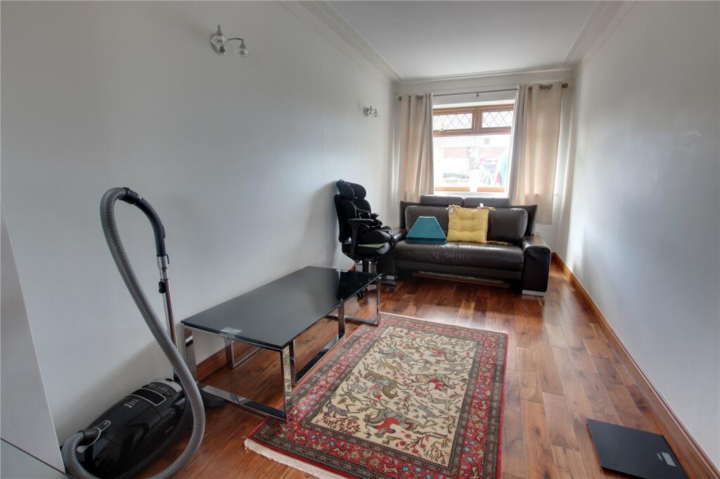 Additional image 15 of George V Avenue, Worthing, West Sussex, BN11