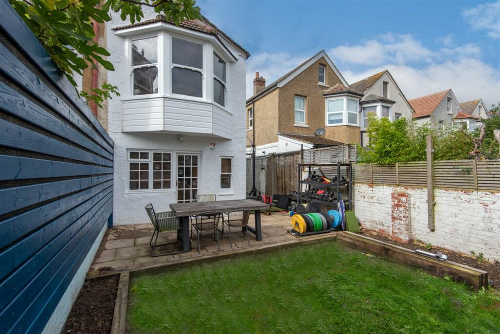 Additional image 22 of Navarino Road, Worthing, BN11