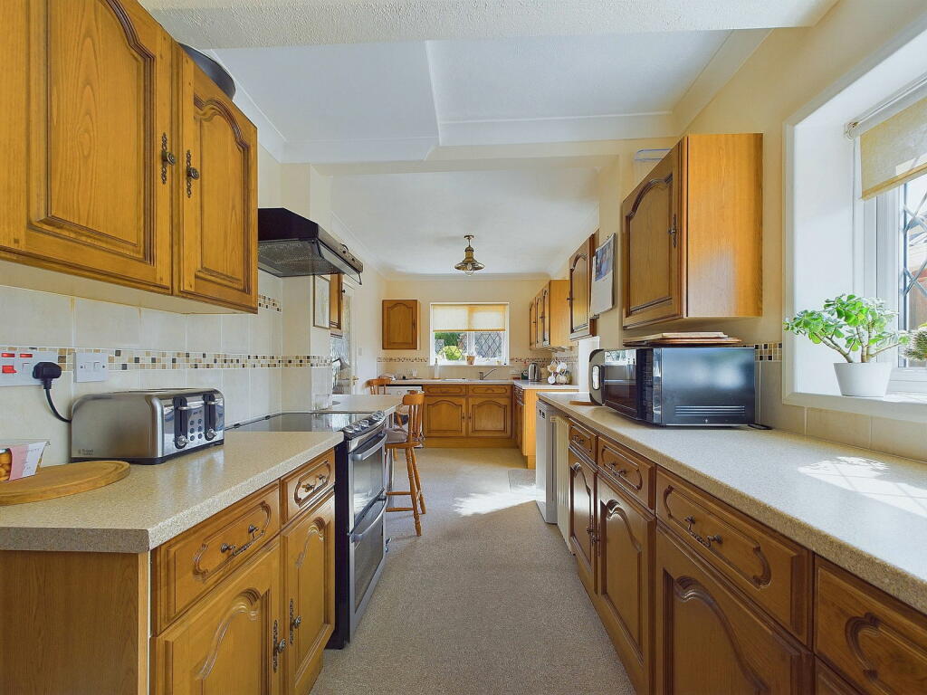 Additional image 14 of Hollingbury Gardens, Findon Valley, Worthing BN14 0EE