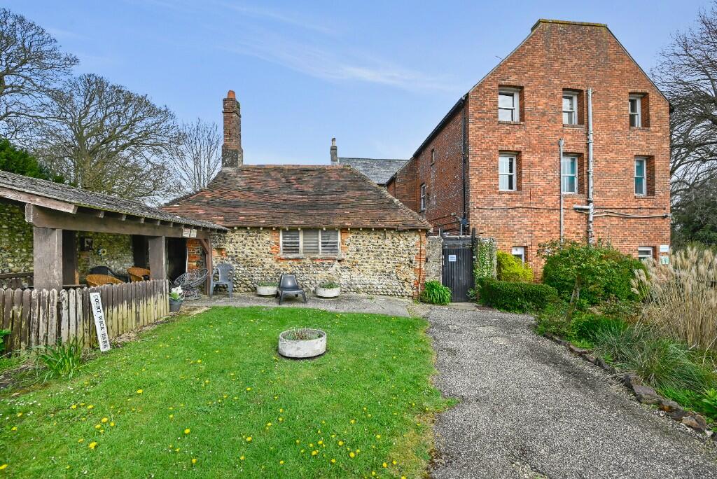 Additional image 15 of Courtwick Park, Courtwick Lane, Littlehampton, West Sussex, BN17 7PD