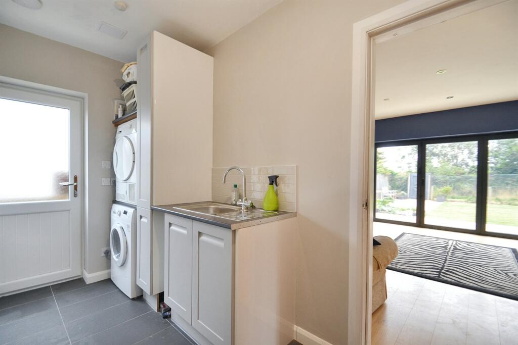 Additional image 24 of Broadstone