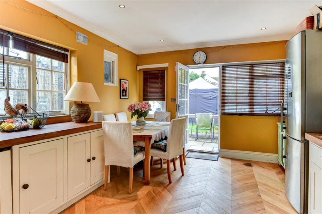 Additional image 10 of Navarino Road, Worthing, BN11