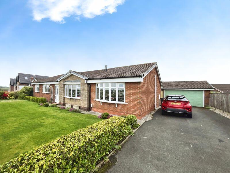 Junction Road West, Lostock