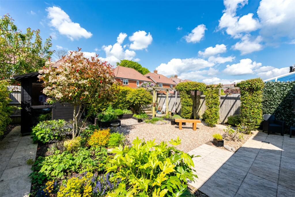 Additional image 5 of Nightingale Avenue, Goring-by-Sea, Worthing, West Sussex, BN12