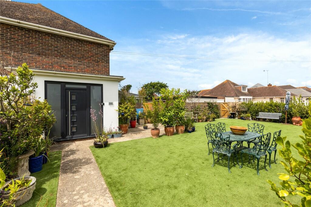 Additional image 15 of Marine Crescent, Goring-by-Sea, Worthing, West Sussex, BN12