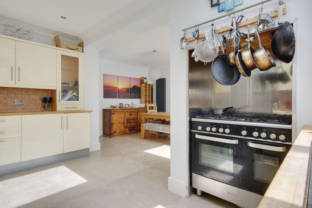 Additional image 5 of The Grove, Bournemouth, BH9 2TZ